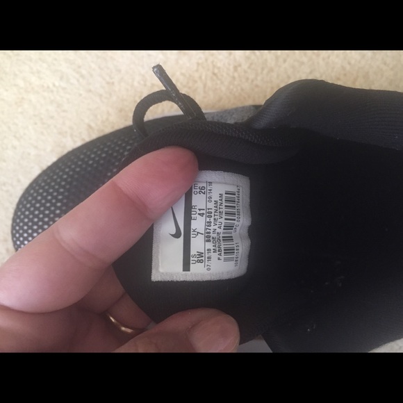Nike men’s size 8W - Picture 5 of 14